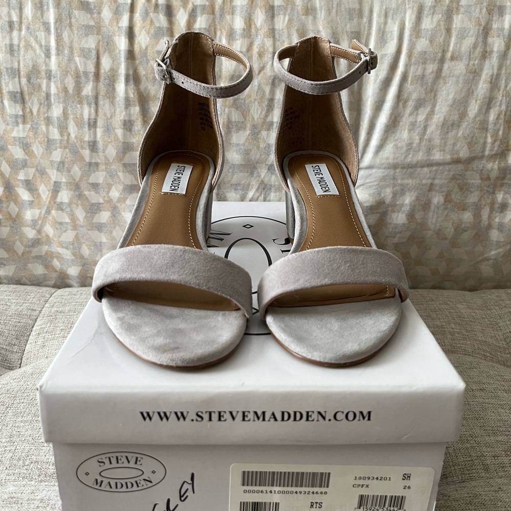 Steve Madden Grey Irenee Suede Sandal